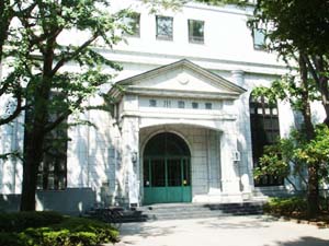 江東区立深川図書館の外観