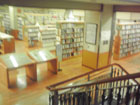 江東区立深川図書館のレトロでかわいい入口