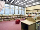 練馬区立南田中図書館のオシャレな建物