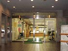 相模原市立相模大野図書館の建物入口