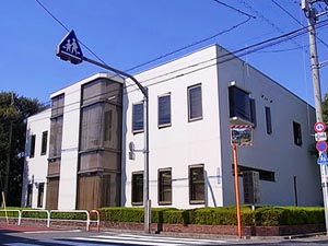 新宿区立西落合図書館の外観