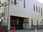 新宿区立西落合図書館の入口