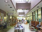 葛飾区立鎌倉図書館の駐輪場