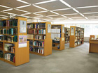 台東区立中央図書館の入口