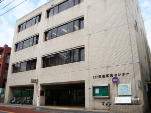 北区立田端図書館の外観