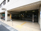 北区立田端図書館の入口