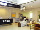 福島県立図書館の入口