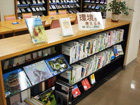 石川県立図書館の入口