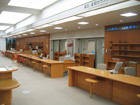 岡山県立図書館の館内の様子