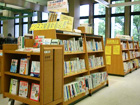 熊本県立図書館の入口
