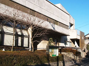 さいたま市立与野南図書館の外観