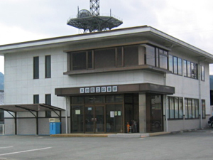 大台町立図書館の外観