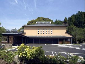 佐賀市立図書館富士館の外観