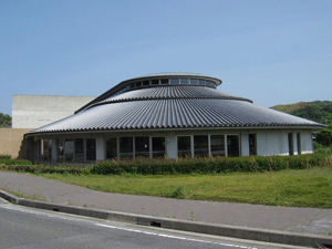 洲本市立五色図書館の外観