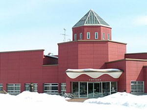 芽室町図書館の外観