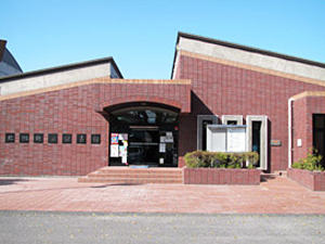 日南市立北郷図書館の外観