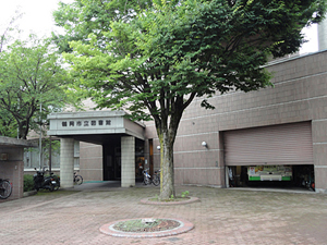 鶴岡市立図書館の外観