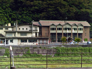 出雲市立佐田図書館の外観