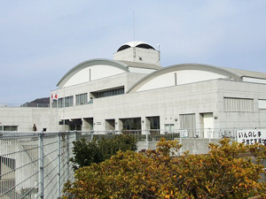 尾道市立因島図書館の外観