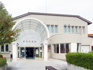 那須塩原市黒磯図書館の外観