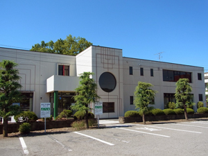 佐野市立田沼図書館の外観