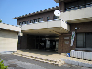 栃木市都賀図書館の外観