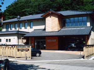 輪島市立門前図書館の外観