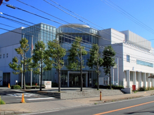 鎌倉市腰越図書館の外観