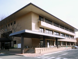 うきは市立図書館の外観