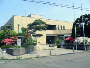 大館市立中央図書館の外観