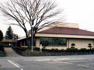 伊勢崎市境図書館の外観