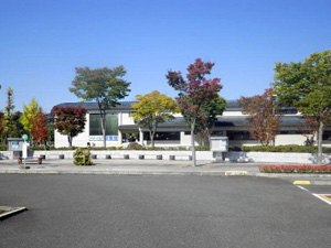 常陸太田市立図書館の外観