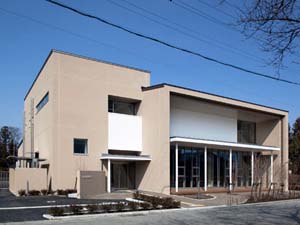 松本市梓川図書館の外観