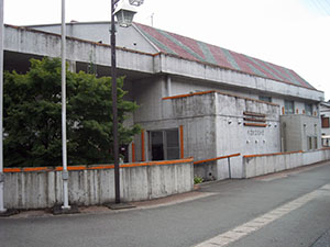 浜松市立水窪図書館の外観