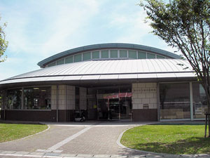 磐田市立福田図書館の外観