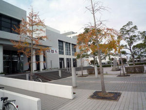 磐田市立竜洋図書館の外観
